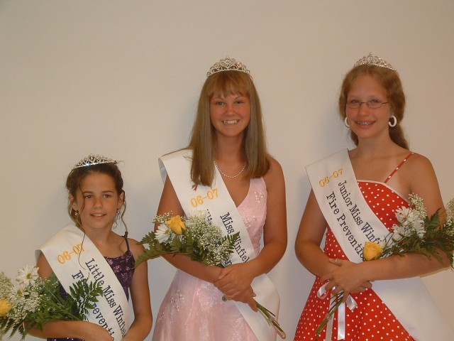 Fire Prevention Queens - Carnival 2006